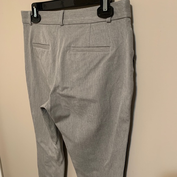 Banana Republic Sloan Curvy Fit pants, size 6 - Picture 6 of 8